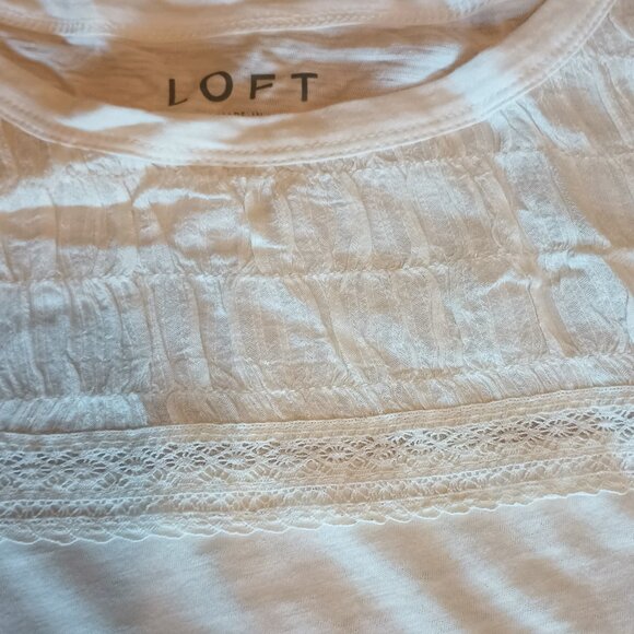 Loft Size XXL Cream Knit Lace Top (EUC) - Picture 3 of 9